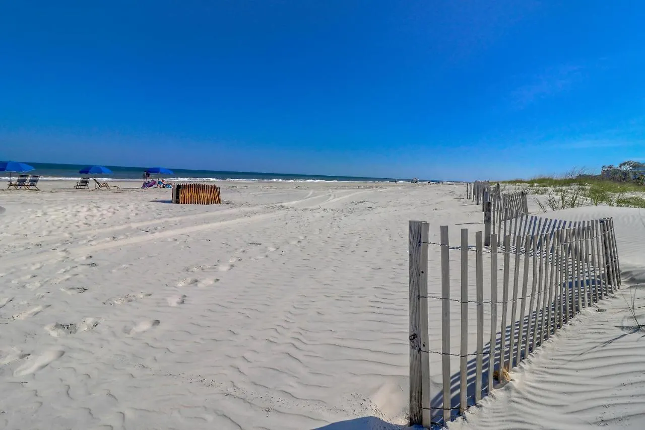 Updated Oceanfront 3 Bedroom Full Kitchen Two King Bed Bikes & Beach Gear Included Hilton Head Island