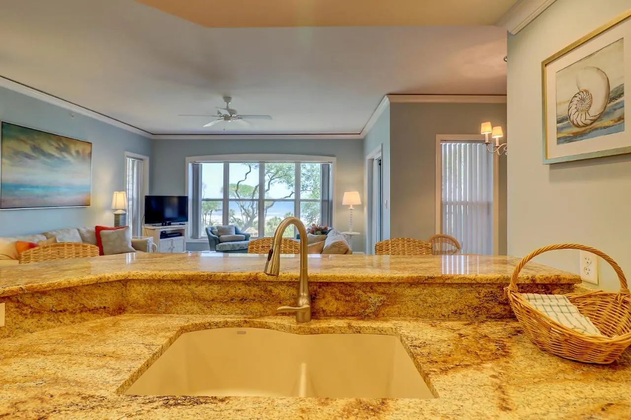 Villa Updated Oceanfront 3 Bedroom Full Kitchen Two King Bed Bikes & Beach Gear Included Hilton Head Island United States